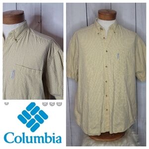 Columbia plaid short sleeve button‎ down